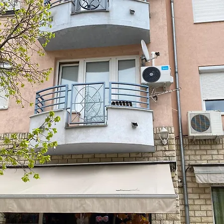 Tavirozsa Apartment
